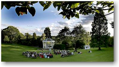 Comedy of Errors in the Botannical Gardens